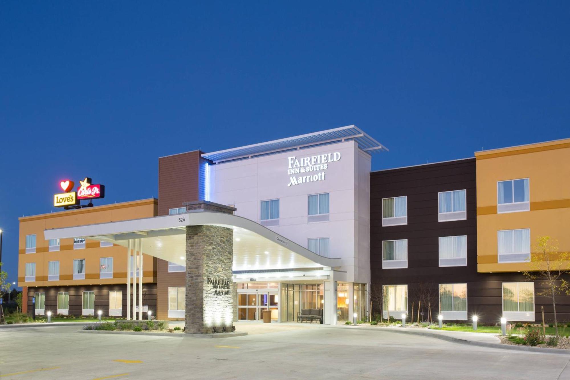 Fairfield Inn & Suites By Marriott Burlington Dış mekan fotoğraf